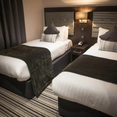 The W14 Hotel 3* Стандартный номер с 2 отдельными кроватями фото 8