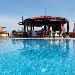 Апартаменты Magic Dreams Apartments бассейн фото 3