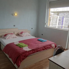 Отель Guestrooms Struma Dolinata Болгария, Симитли - отзывы, цены и фото номеров - забронировать отель Guestrooms Struma Dolinata онлайн комната для гостей фото 4