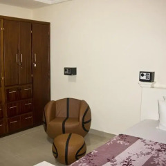 At Home Boutique Hostel and Suite Стандартный номер с различными типами кроватей фото 6