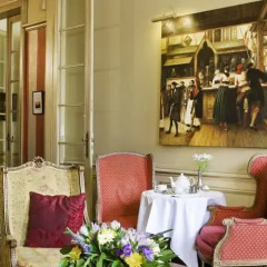 Отель Martin's Relais гостиничный бар