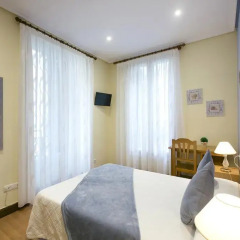 Отель Pension San Jeronimo комната для гостей фото 3