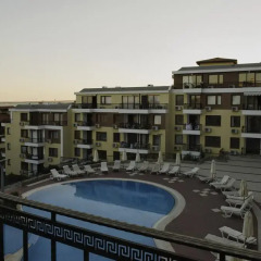 Апартаменты Garden of Eden PMG Apartments бассейн фото 2