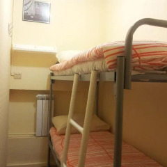 Гостиница Filka Guest House Кровать в общем номере двухъярусные кровати
