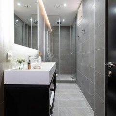 Отель Dominic & Smart Luxury Suites Republic Square 4* Номер Делюкс с различными типами кроватей