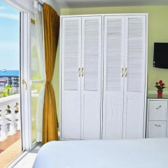 Отель Le Versace Residence комната для гостей фото 2