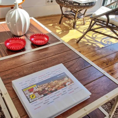 Апартаменты Localtraveling ALFAMA River View - Family Apartments интерьер отеля