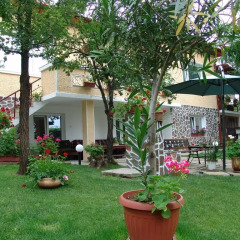 Отель Our Home 2 Guest Rooms Велико Тырново фото 2