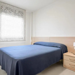 Отель Apartaments Terraza - Salatà Mar Испания, Курорт Росес - отзывы, цены и фото номеров - забронировать отель Apartaments Terraza - Salatà Mar онлайн комната для гостей фото 2