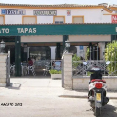 Отель Hostal Andalucia Стандартный номер с различными типами кроватей фото 11