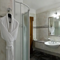 Hotel Pierre 4* Стандартный номер с различными типами кроватей фото 2