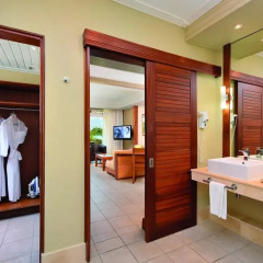 Отель Shandrani Beachcomber Resort & Spa All Inclusive 5* Номер Делюкс фото 2