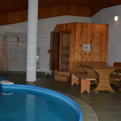 Гостиница Cottage with sauna and pool Коттедж разные типы кроватей фото 42