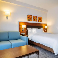 Гостиница Hilton Garden Inn Краснодар (Хилтон Гарден Инн Краснодар) 4* Стандартный номер с различными типами кроватей фото 11