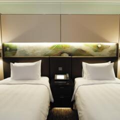 Lotte Hotel Seoul 5* Улучшенный номер фото 4
