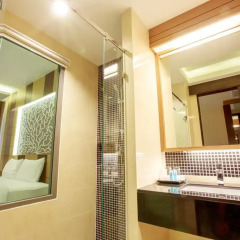Отель Aqua Resort Phuket 4* Стандартный номер с двуспальной кроватью фото 3