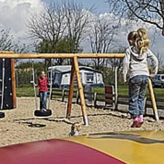 Отель Aalborg Strandparken Family Camping & Cottages спортивное сооружение
