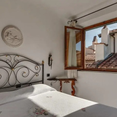 Отель Uffizi Home and Florence Флоренция комната для гостей фото 2