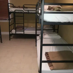 Dc International Hostel Кровать в общем номере фото 8