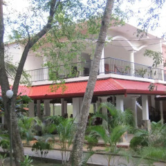 Отель Little Villa