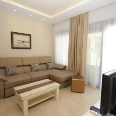 Отель Butua Residence 4* Улучшенные апартаменты с различными типами кроватей фото 3