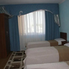 Hostel Inn Osh Кровать в мужском общем номере с двухъярусной кроватью фото 3