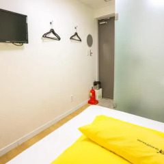 Отель 24 Guesthouse Dongdaemun Market 2* Стандартный номер с различными типами кроватей фото 8