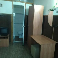 Hostel Mnogoborets F. Klub Кровать в общем номере с двухъярусной кроватью фото 10