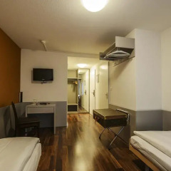 Отель Alexander Guesthouse 2* Стандартный номер фото 11