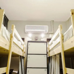I-Sleep Silom Hostel Семейный номер категории Эконом с двуспальной кроватью фото 4