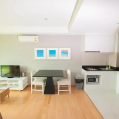 Отель Rocco Huahin Condominium Апартаменты с различными типами кроватей фото 36