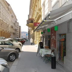 Апартаменты De Niro Apartment парковка