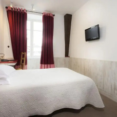 Odéon Hotel 3* Стандартный номер с двуспальной кроватью фото 12