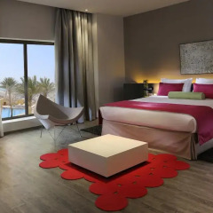 Ramada Hotel & Suites by Wyndham JBR 4* Люкс