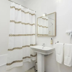 Отель Emporium Lisbon Suites 4* Люкс с различными типами кроватей фото 9