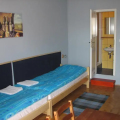 7x24 Central Hostel Стандартный номер фото 4
