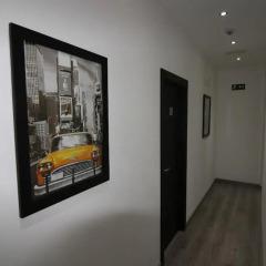 Отель Hostal MH Fuencarral Испания, Мадрид - отзывы, цены и фото номеров - забронировать отель Hostal MH Fuencarral онлайн интерьер отеля фото 2