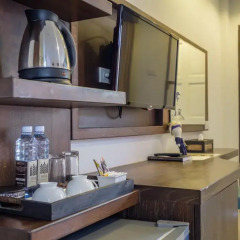 Отель Naina Resort & Spa удобства в номере