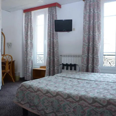 Отель Hôtel OZZ By Happyculture 2* Стандартный номер с различными типами кроватей фото 2