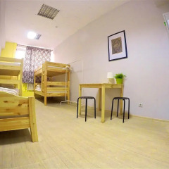 Hello Hostel Кровать в общем номере