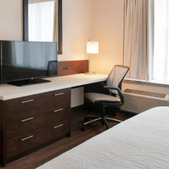 Отель Hilton Garden Inn Pittsburgh Downtown 3* Стандартный номер с различными типами кроватей