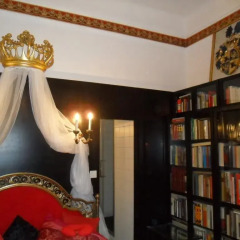 Отель B&B near Castle развлечения
