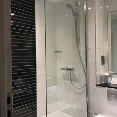 Отель Holiday Inn Northampton West M1 Junc 16 4* Стандартный номер с различными типами кроватей фото 4