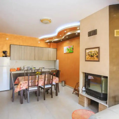 Отель Kaltsunova house Банско в номере фото 2