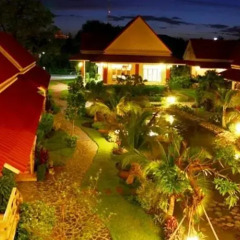 Отель Tonwa Resort гостиничный бар