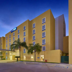 Отель City Express Mazatlán 3* Стандартный номер с различными типами кроватей фото 3