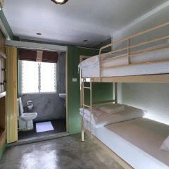 Отель Smile Buri House 3* Кровать в общем номере фото 2