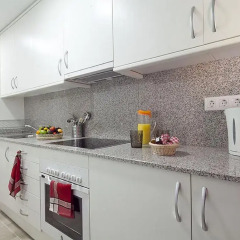 Отель Charmsuites Nou Rambla Апартаменты с различными типами кроватей фото 7