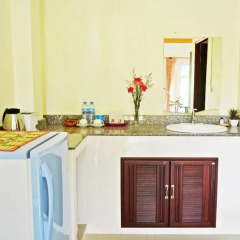 Отель Peaceful Resort Koh Lanta 3* Номер Делюкс фото 2