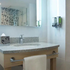 Отель Hampton by Hilton Minsk City Center 3* Стандартный номер фото 4
